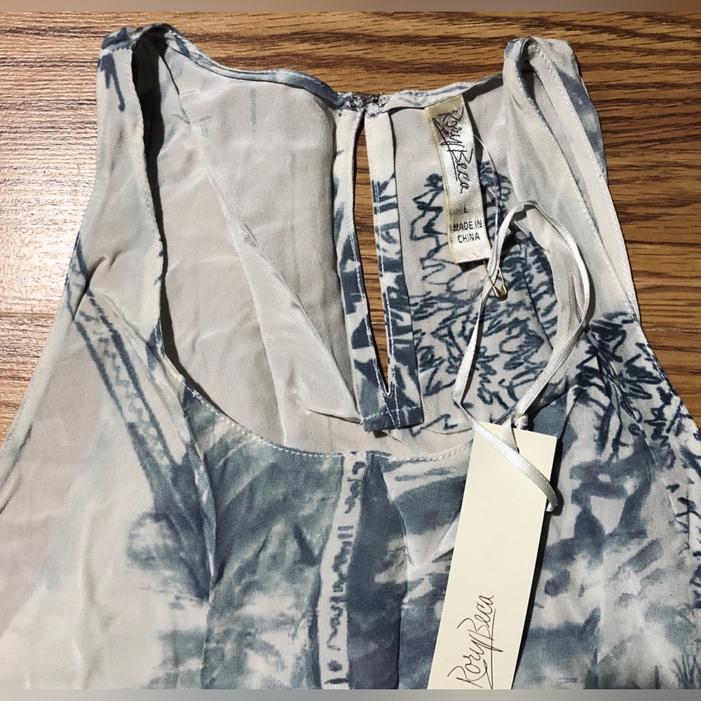Rory Beca Women's L Sleeveless Silk Top / Blouse Pink Flamingo Print NWT - Picture 3 of 11